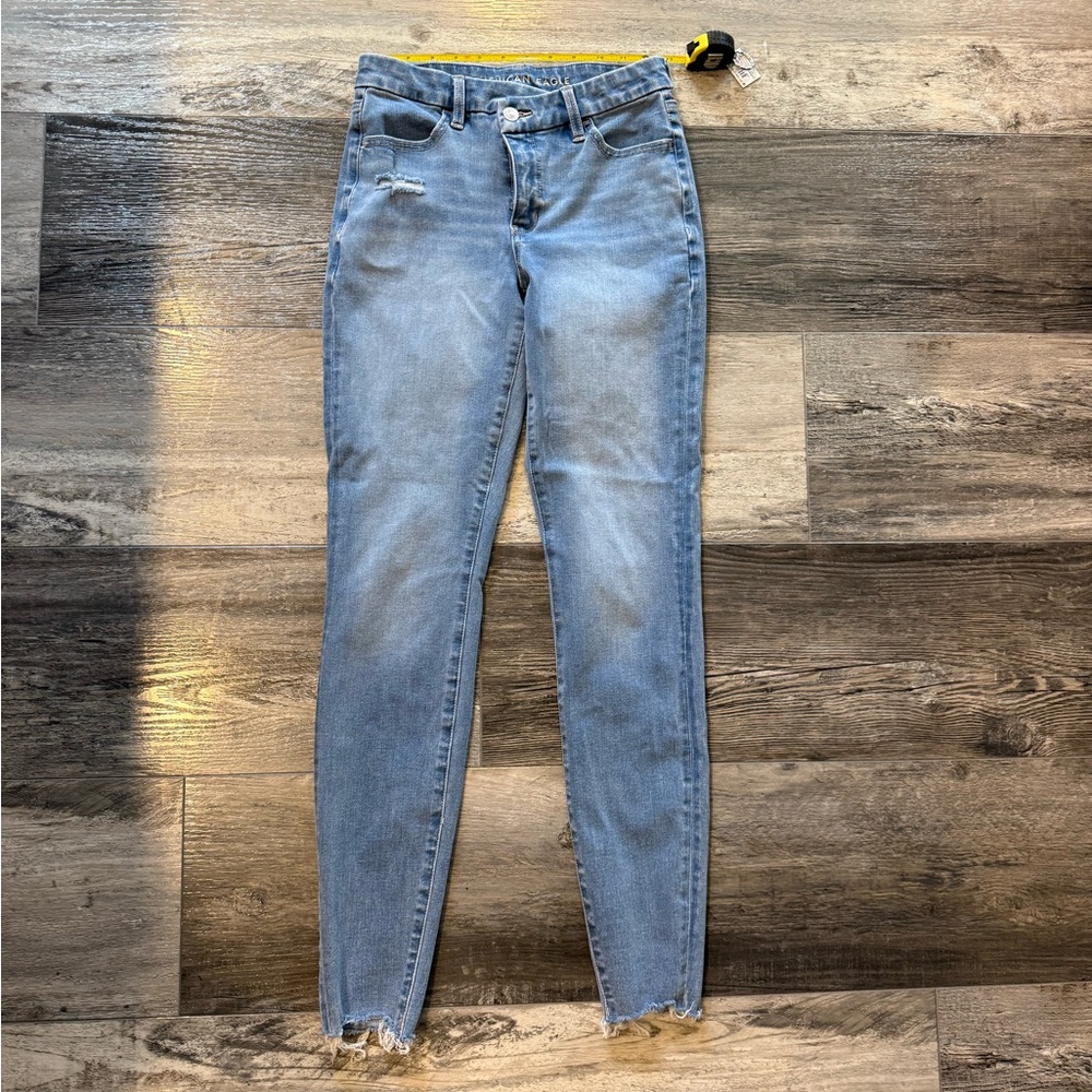 American Eagle Outfitters Light Blue Skinny Jeans